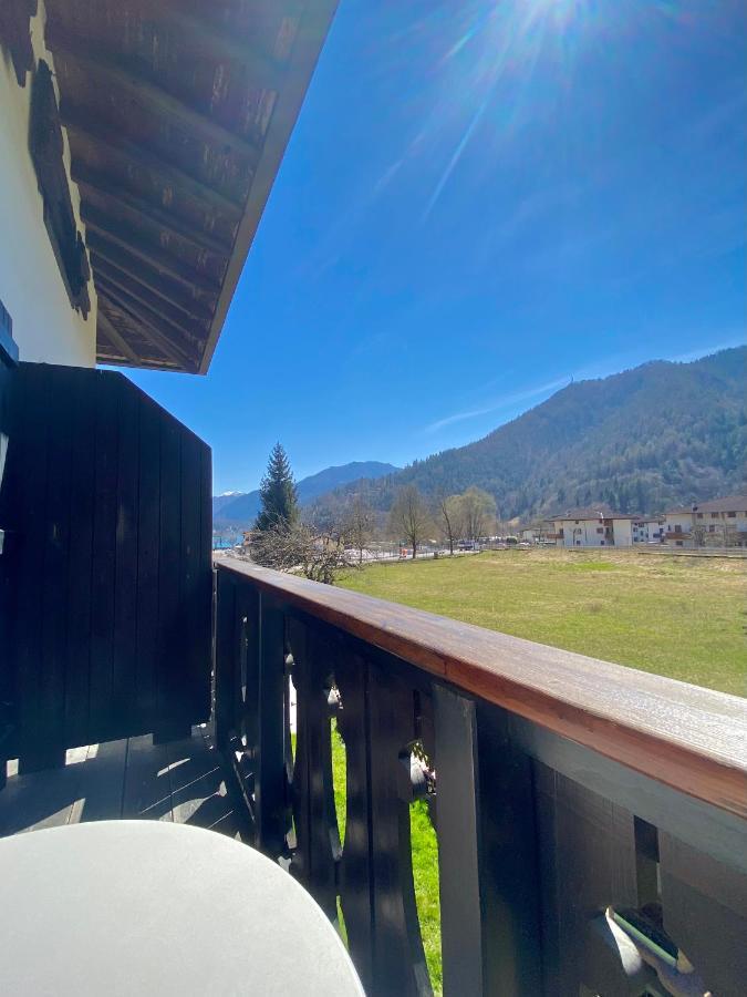 Enjoy Ledro B&B Pieve Di Ledro Exterior foto